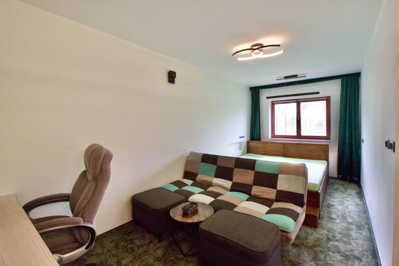 Apartman Uprostred Trojuhelniku Praha - Karlovy Vary - Plzen Kolesovice Eksteriør bilde